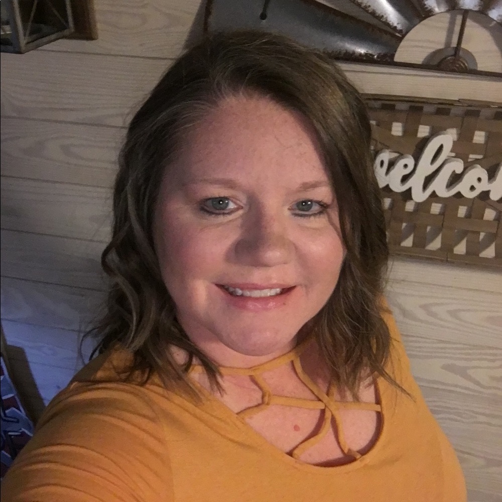 Meet your Posher, Brandi